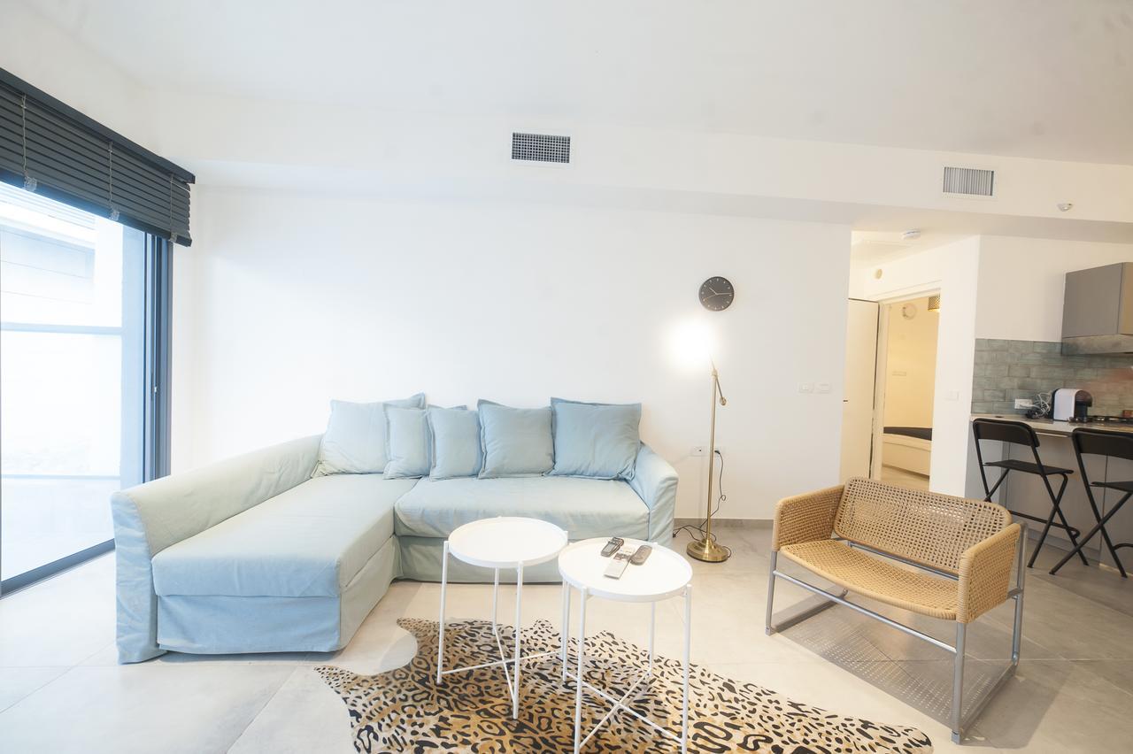 Apartment Luxury 2 Bedrooms Rothschild + Balcony *