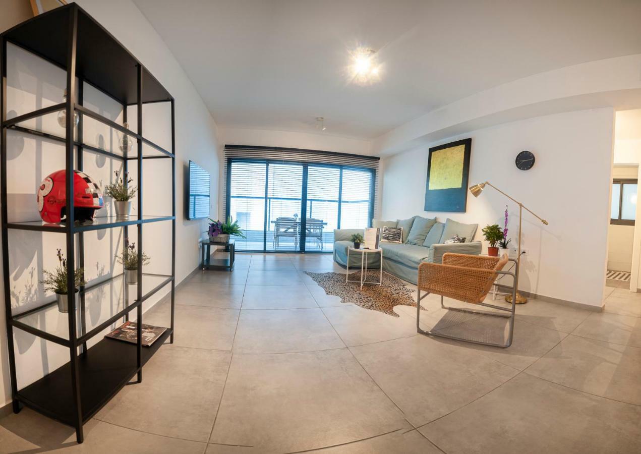 Luxury 2 Bedrooms Rothschild + Balcony Tel Aviv-Jaffa